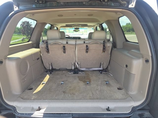 Used 2003 Chevrolet Tahoe LT AWD/4WD image 17