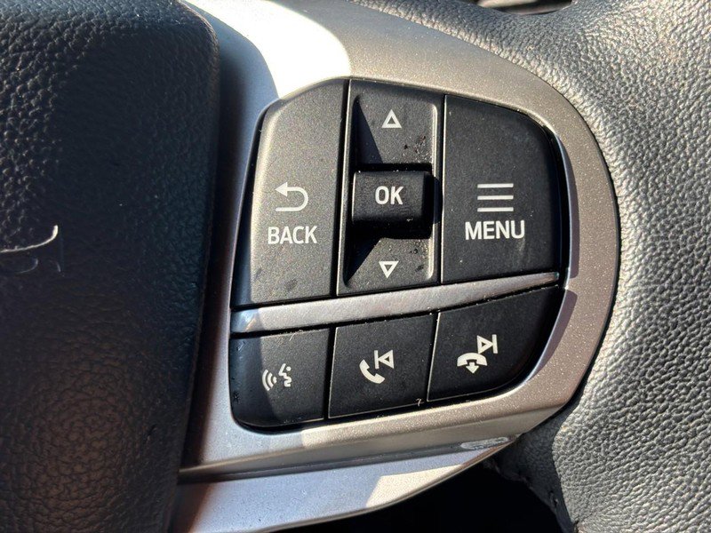 Used 2023 Ford Explorer XLT w/ Equipment Group 202A AWD/4WD image 21