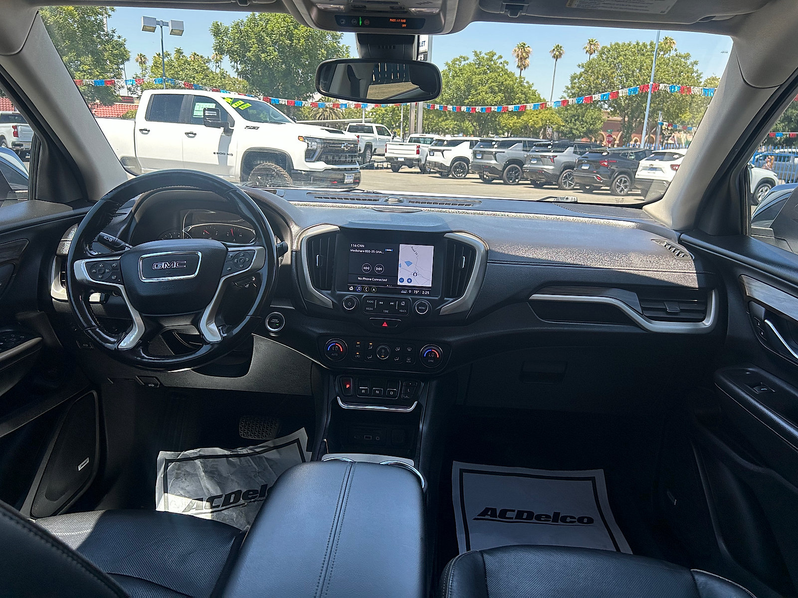 Used 2018 GMC Terrain Denali w/ Comfort Package FWD image 29