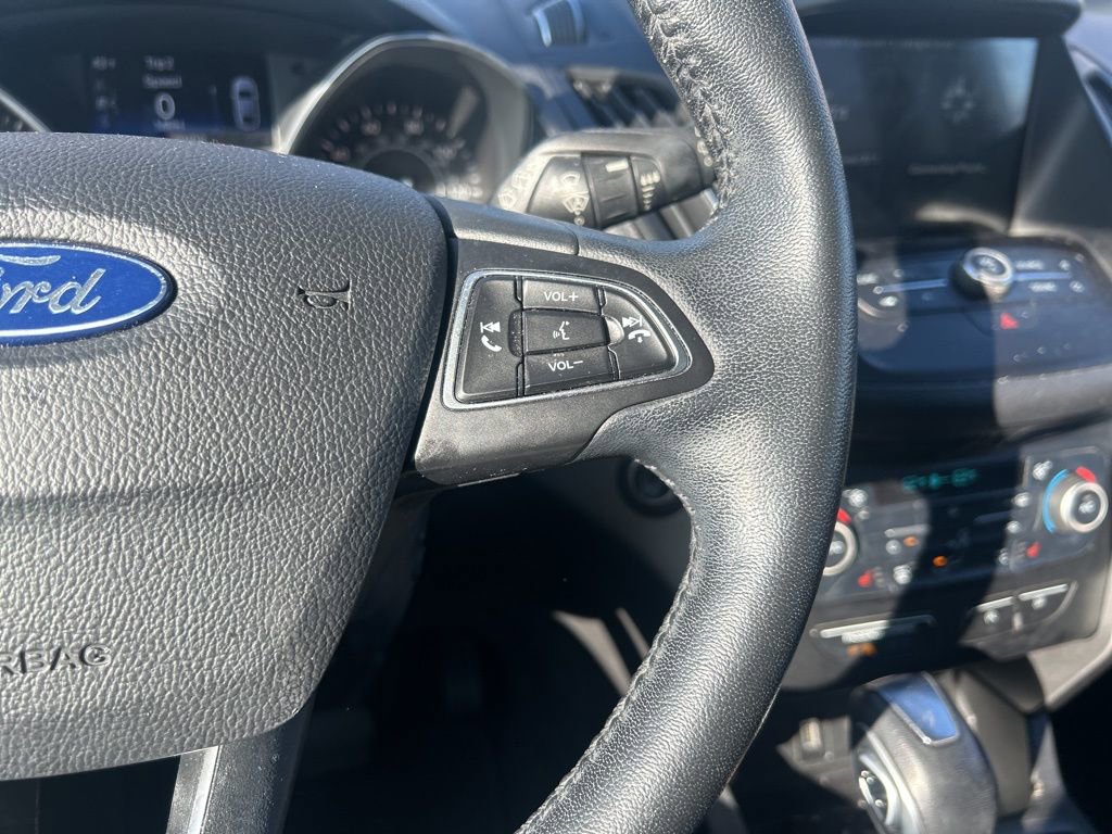 Used 2019 Ford Escape SEL image 26