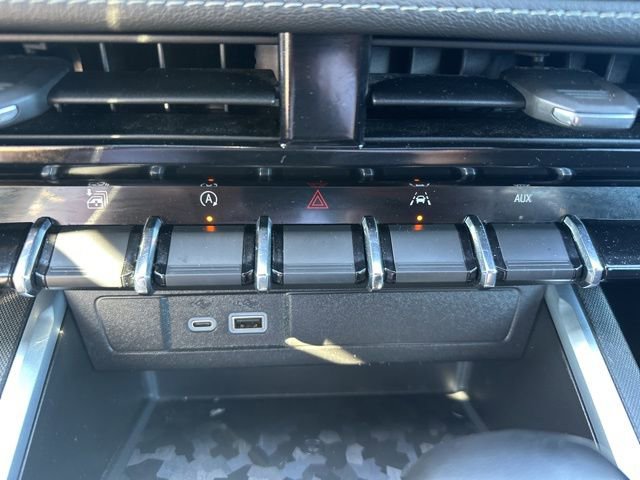 Used 2023 Chevrolet Colorado LT w/ LT Convenience Package II image 29