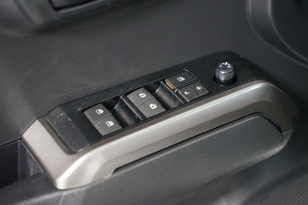 Certified 2023 Toyota Tacoma SR5 w/ Technology Package image 31