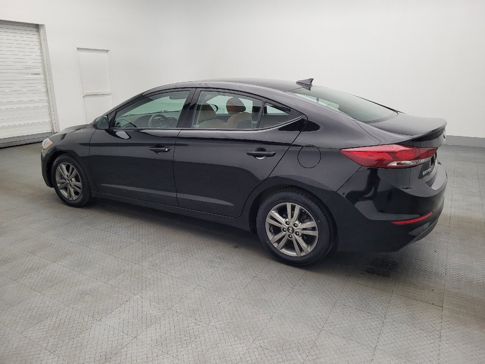 Used 2018 Hyundai Elantra SEL image 3