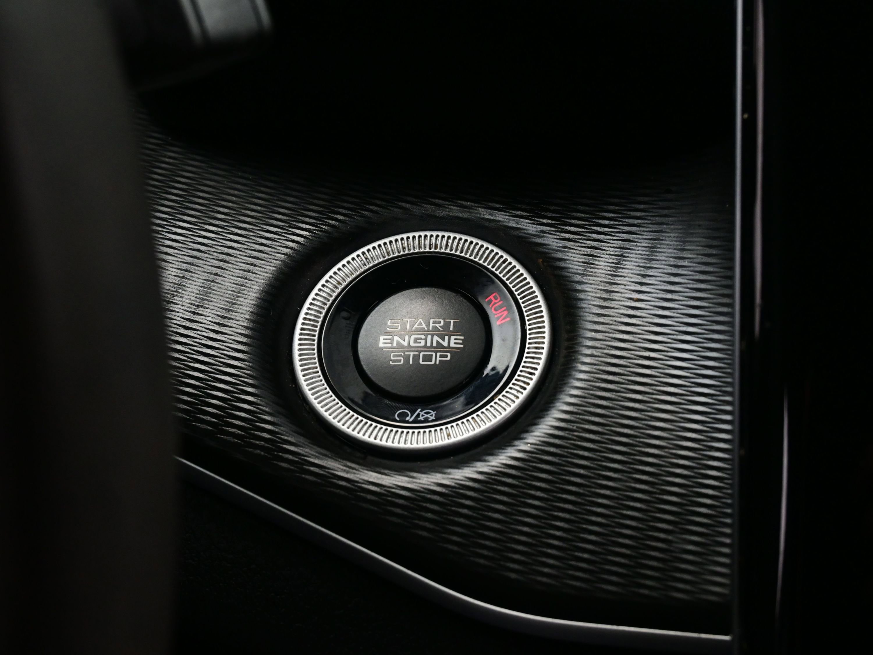 Used 2024 Jeep Grand Cherokee Laredo X image 22