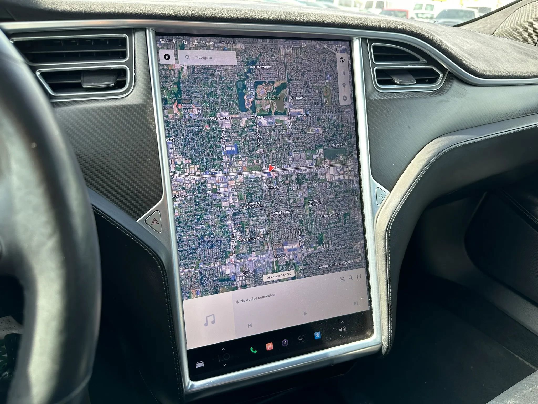 Used 2017 Tesla Model S 75D AWD/4WD image 38