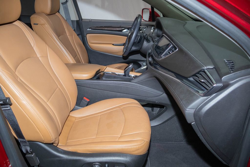 Used 2019 Buick Enclave Essence w/ LPO, Touring Package image 13