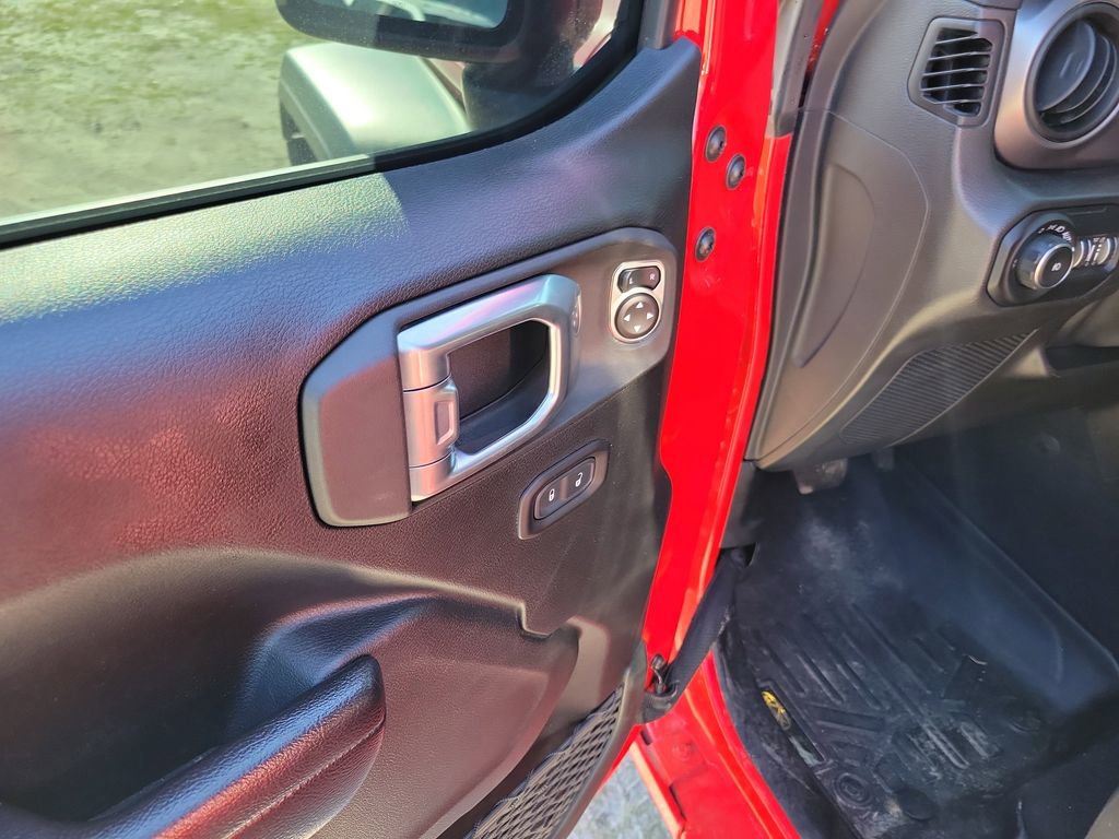 Used 2021 Jeep Wrangler Unlimited Sport image 11