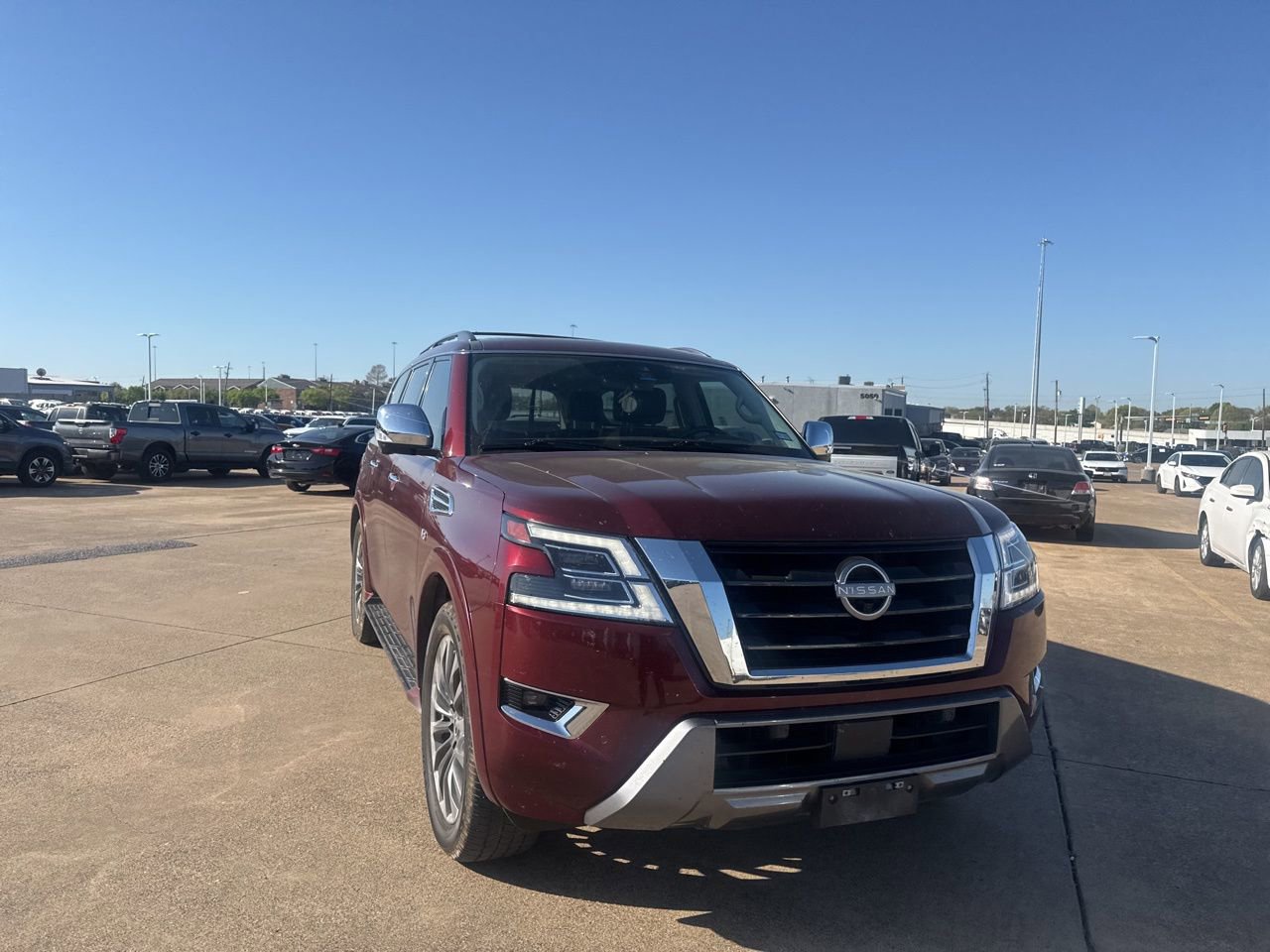 Used 2022 Nissan Armada Platinum w/ Captain's Chairs Package image 3