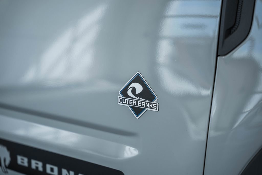 Used 2021 Ford Bronco Sport Outer Banks w/ Outer Banks Package (96D) image 21