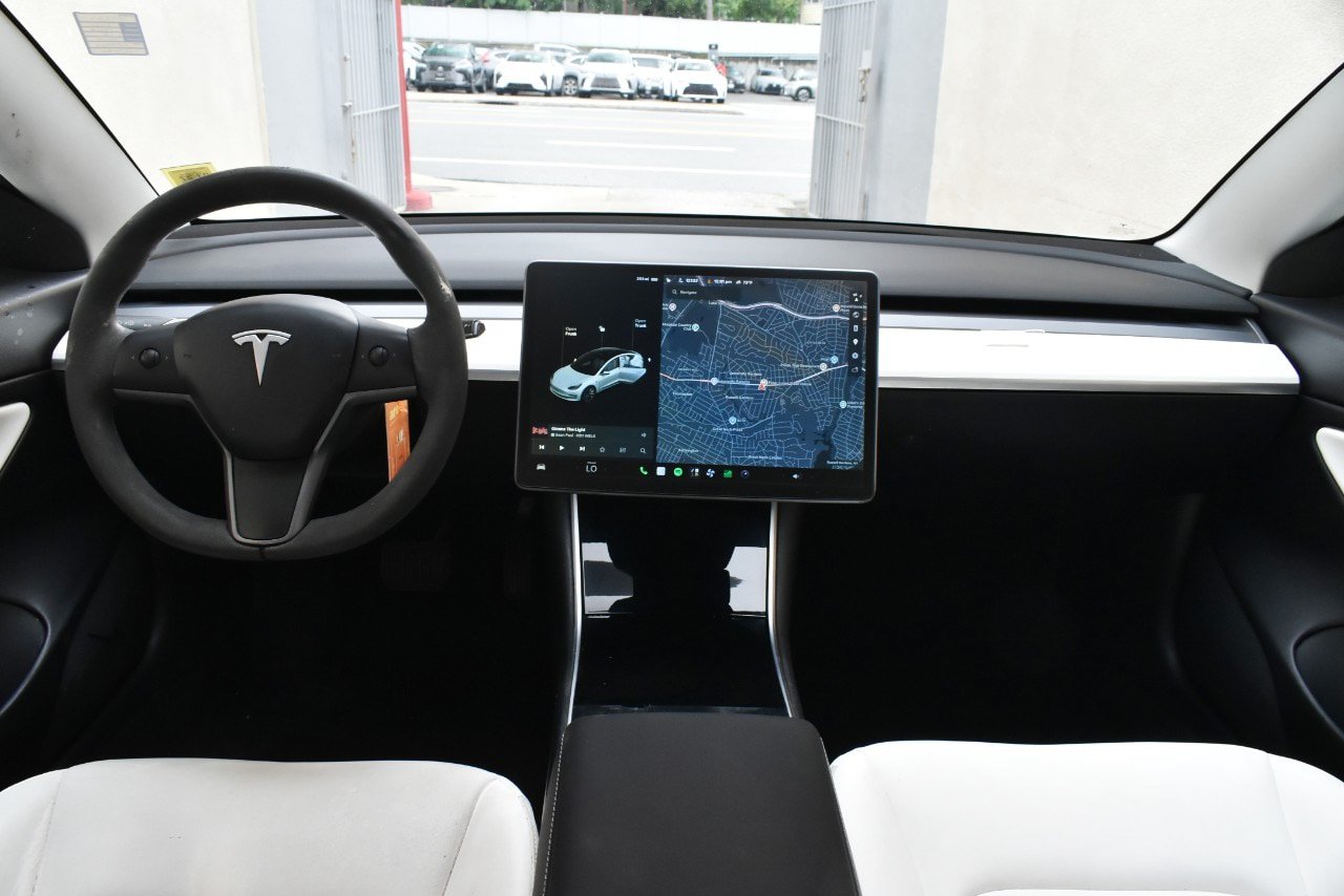 Used 2020 Tesla Model 3 Long Range AWD/4WD image 20