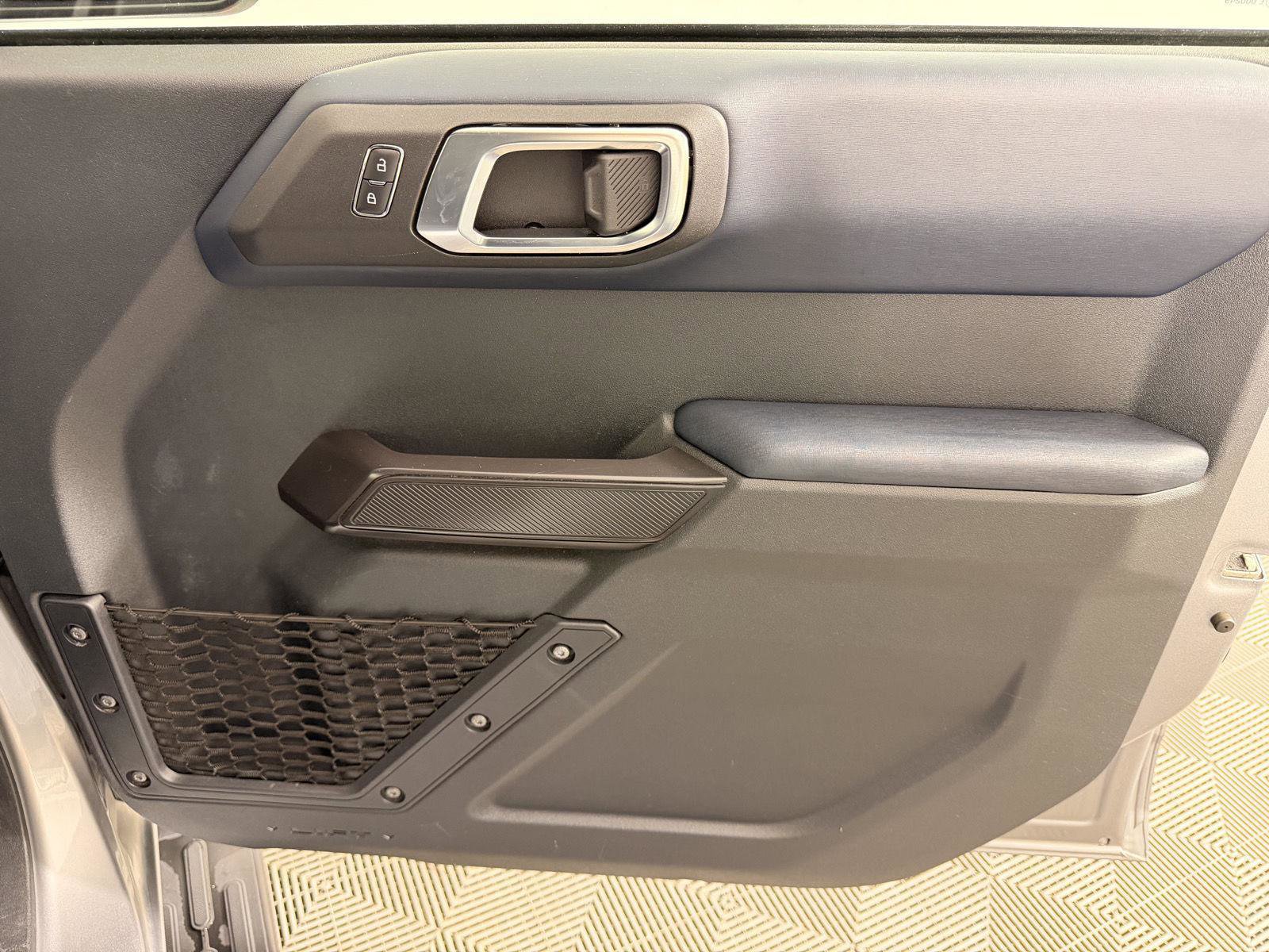 Used 2024 Ford Bronco Outer Banks image 24