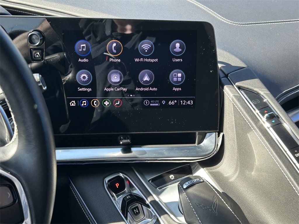 Used 2021 Chevrolet Corvette Stingray Coupe w/ Z51 Performance Package image 25