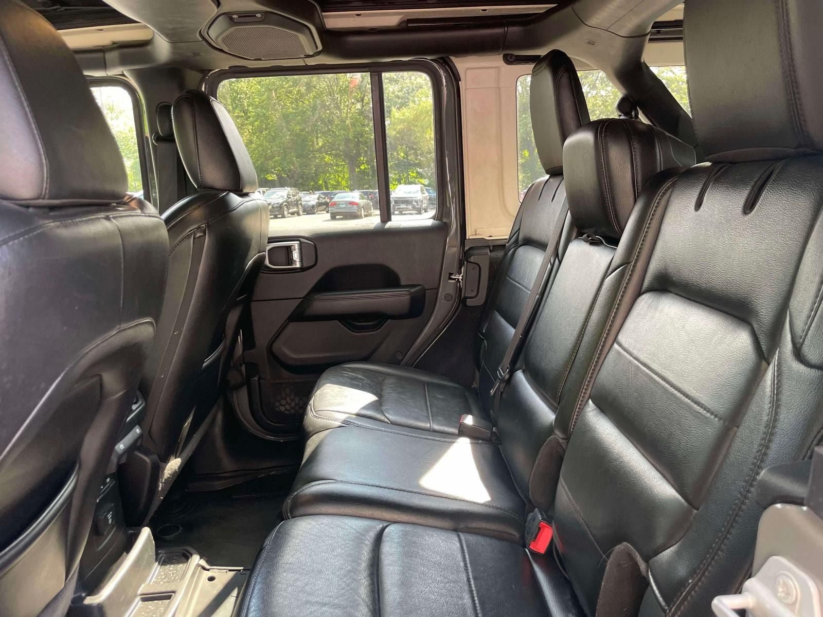 Used 2020 Jeep Wrangler Unlimited Sahara AWD/4WD image 12