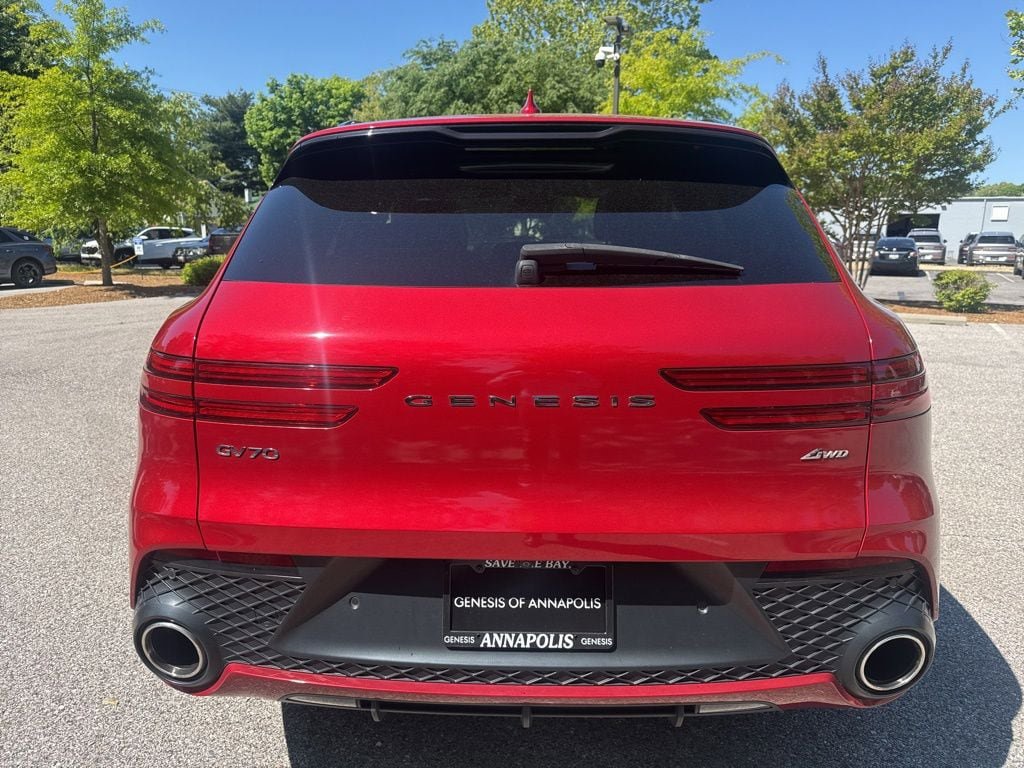 Used 2022 Genesis GV70 2.5T w/ Sport Prestige Package AWD/4WD image 9