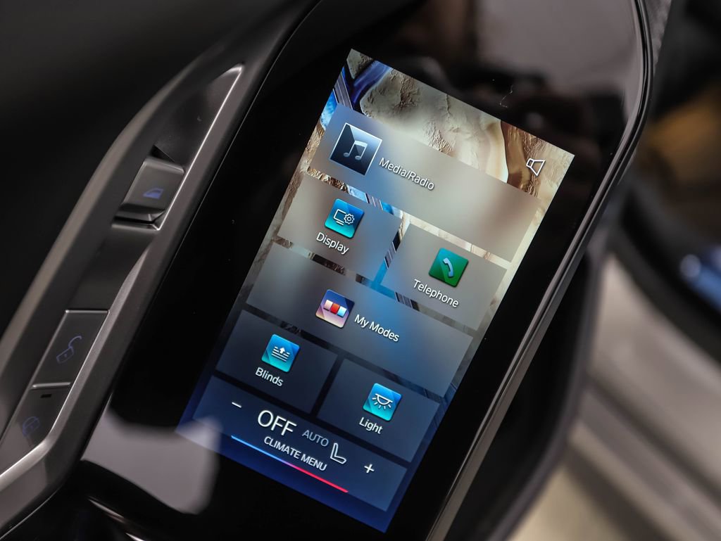 New 2026 BMW 740i xDrive image 20