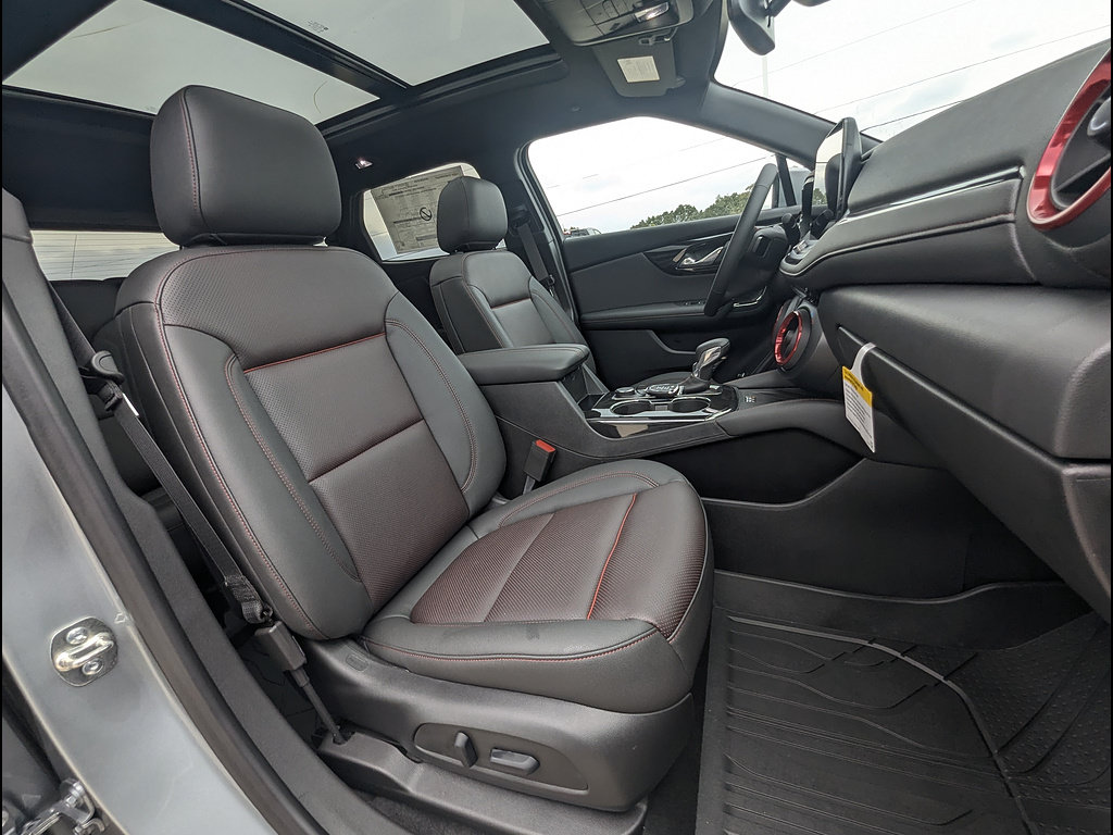 New 2026 Chevrolet Blazer RS w/ LPO, Floor Liner Package AWD/4WD image 13