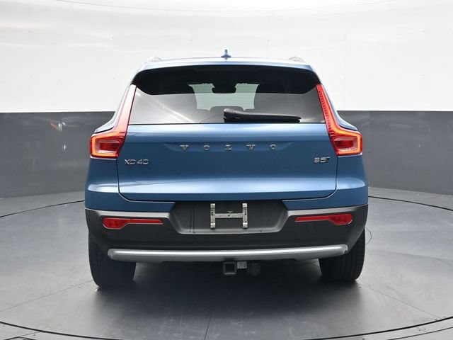 Used 2024 Volvo XC40 B5 Plus AWD/4WD image 5