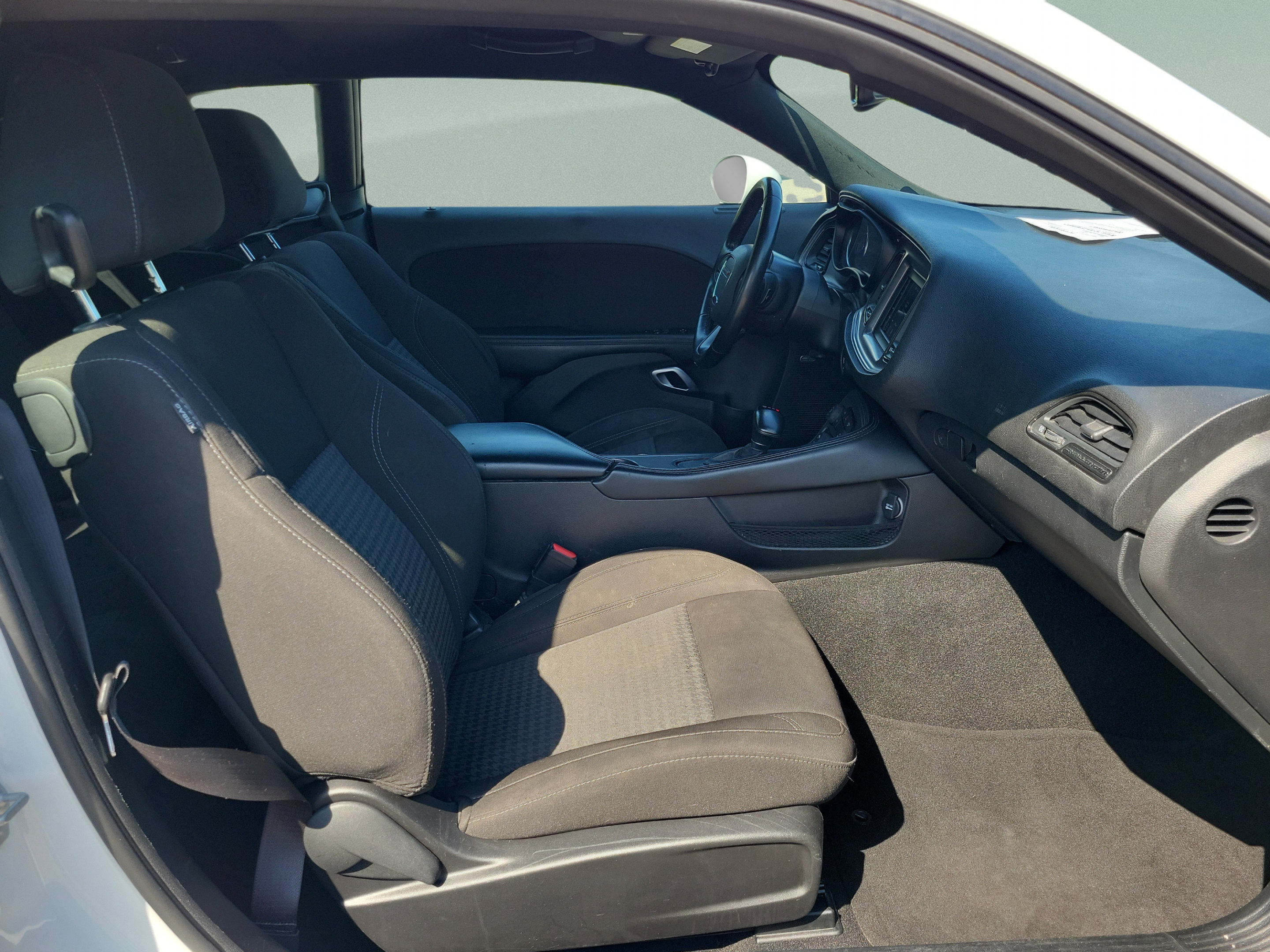 Used 2023 Dodge Challenger SXT RWD image 26
