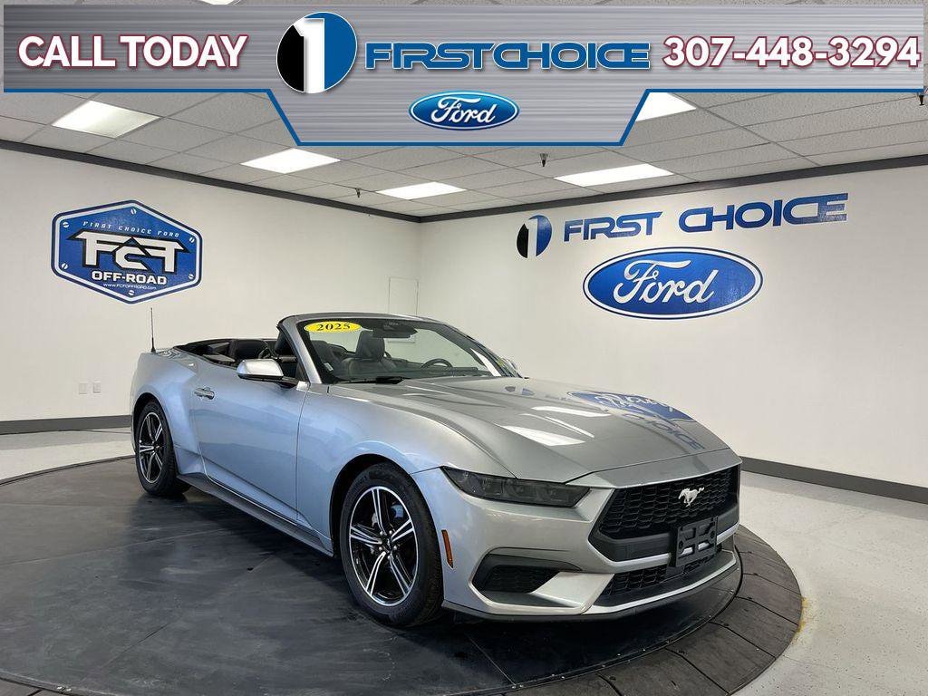 Used 2025 Ford Mustang Premium RWD image 1