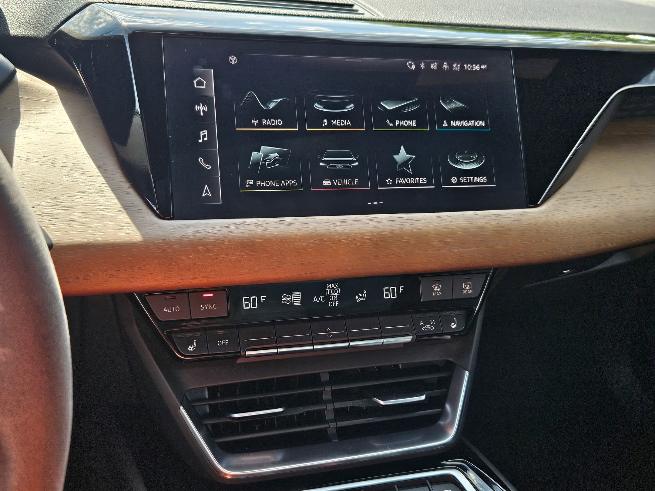 Used 2022 Audi e-tron GT Prestige w/ Prestige Package AWD/4WD image 21