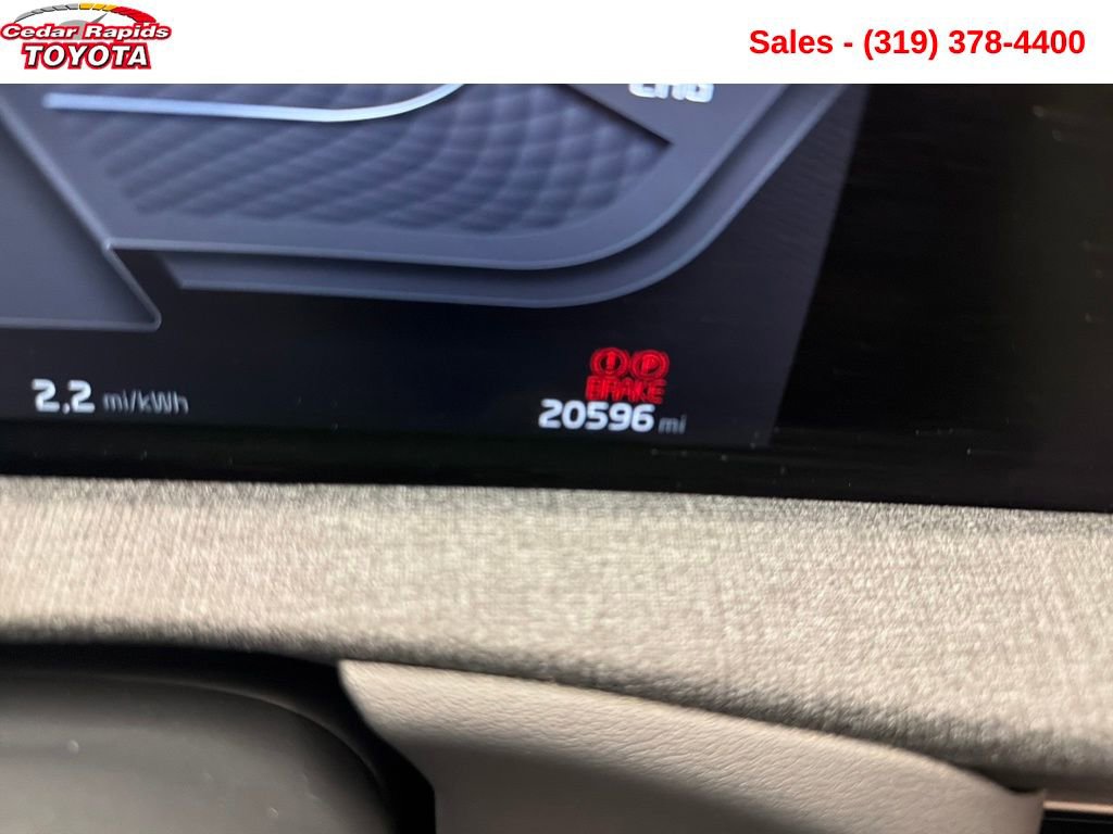 Used 2023 Kia EV6 Wind image 18