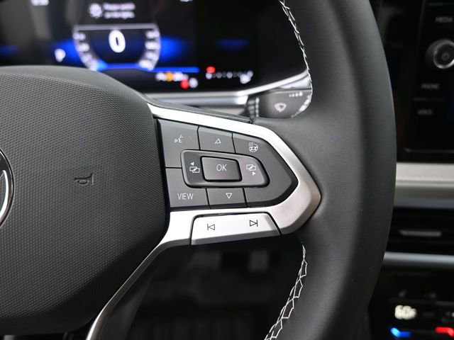 New 2026 Volkswagen Taos SE image 28