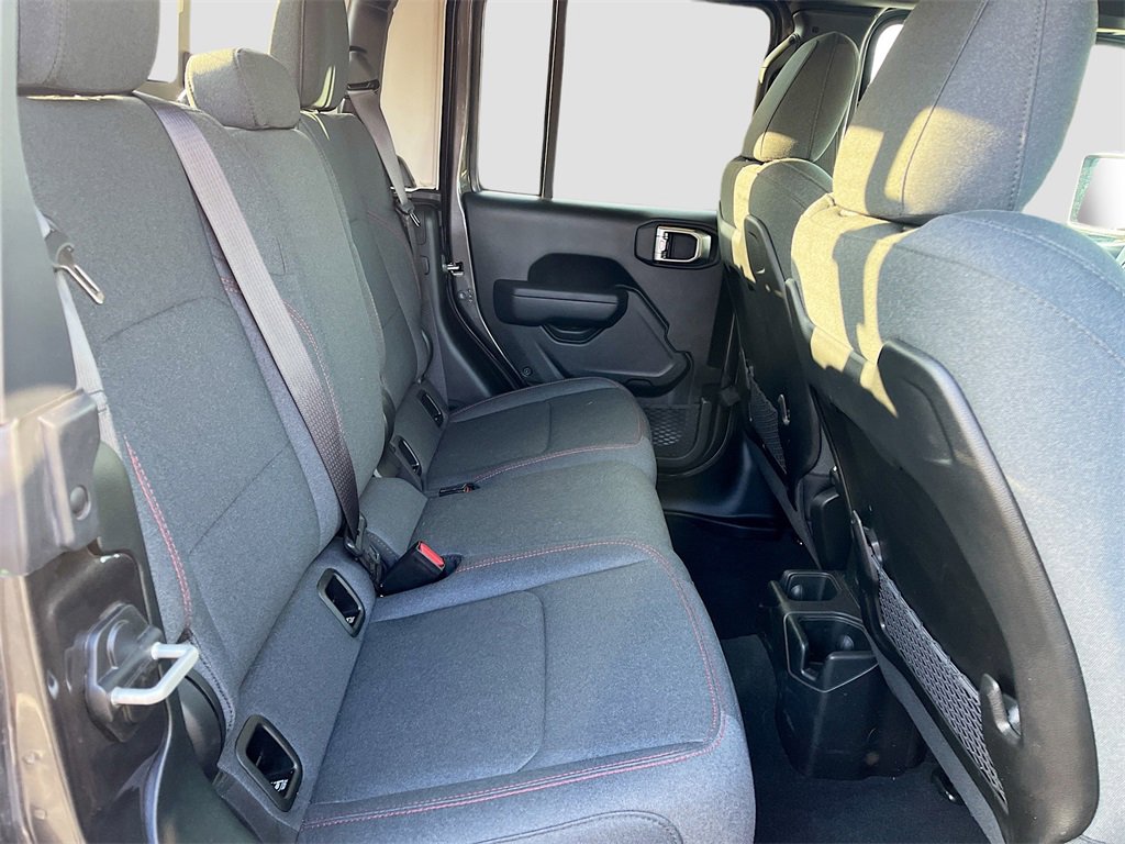 Used 2024 Jeep Gladiator Rubicon w/ Convenience Group image 25