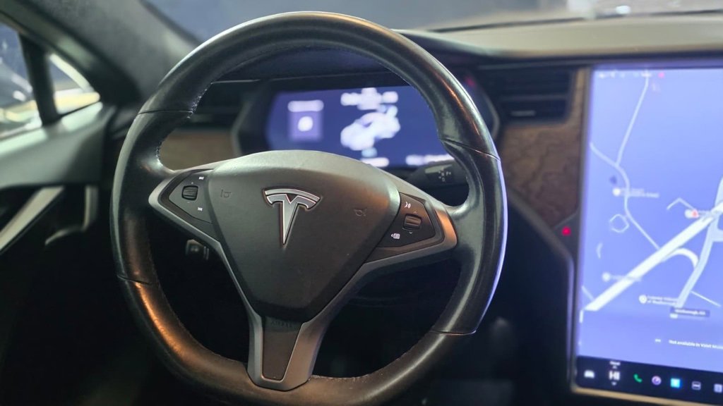 Used 2020 Tesla Model S AWD image 14