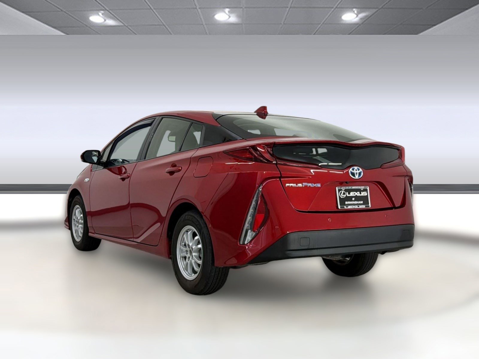 Used 2017 Toyota Prius Prime Advanced FWD image 3