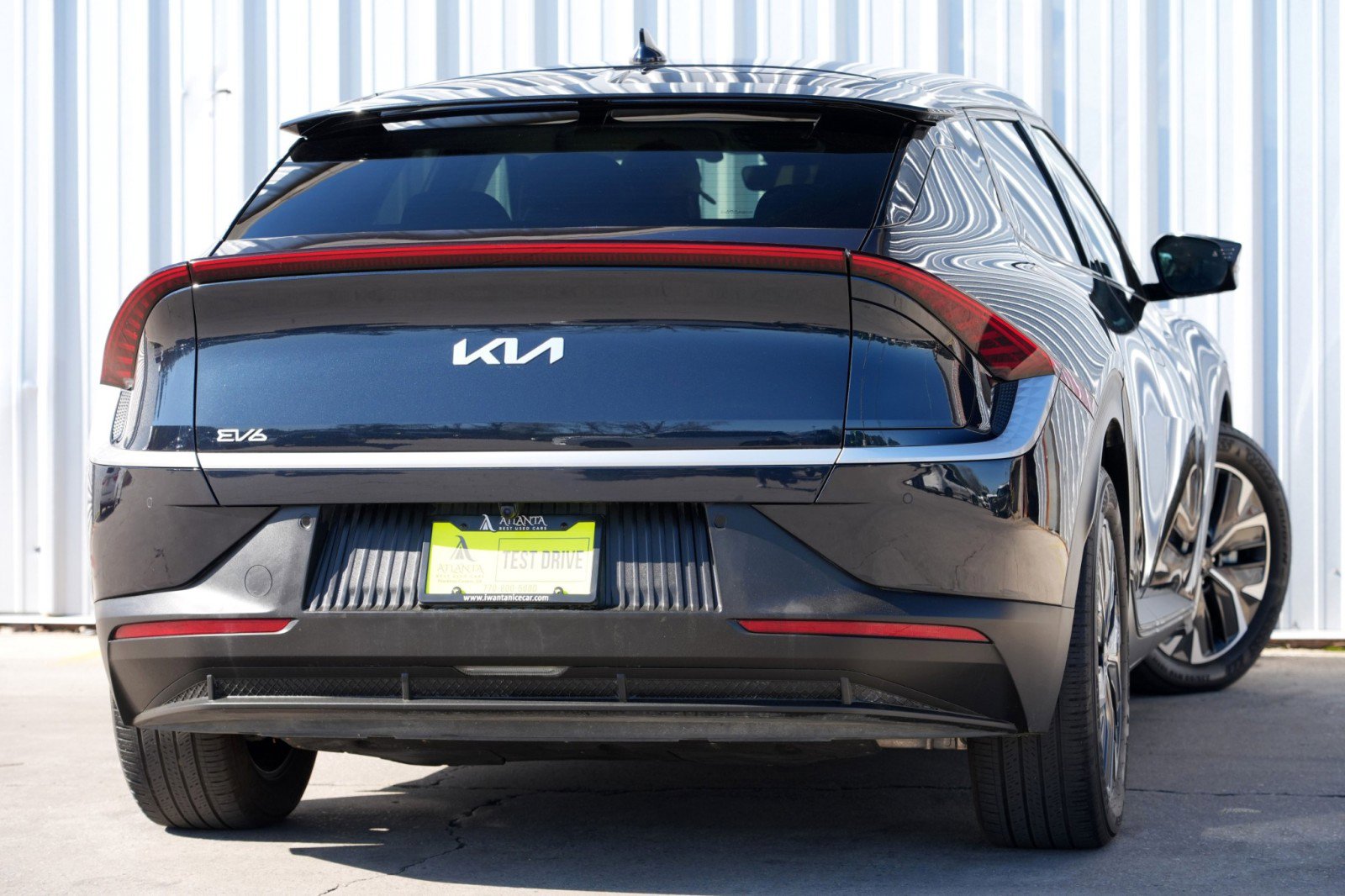 Used 2022 Kia EV6 Light image 4