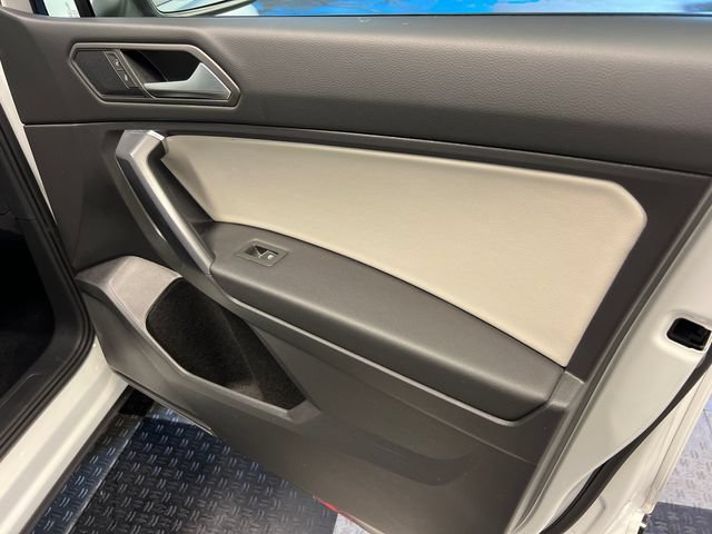 Certified 2021 Volkswagen Tiguan SE FWD image 11