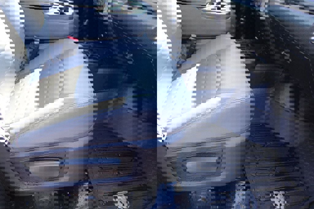 Used 2018 RAM 2500 Tradesman w/ Chrome Appearance Group image 37