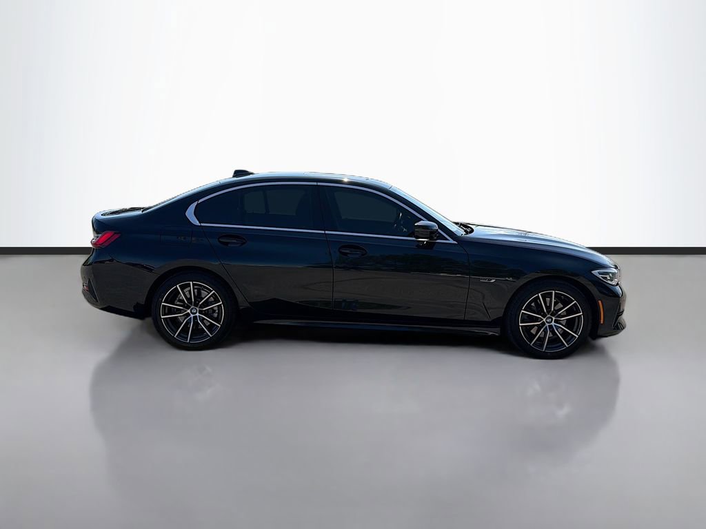Used 2022 BMW 330e w/ Driving Assistance Package RWD image 5