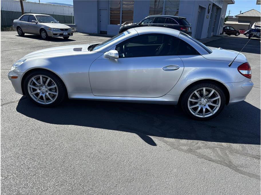 Used 2007 Mercedes-Benz SLK 350 image 2