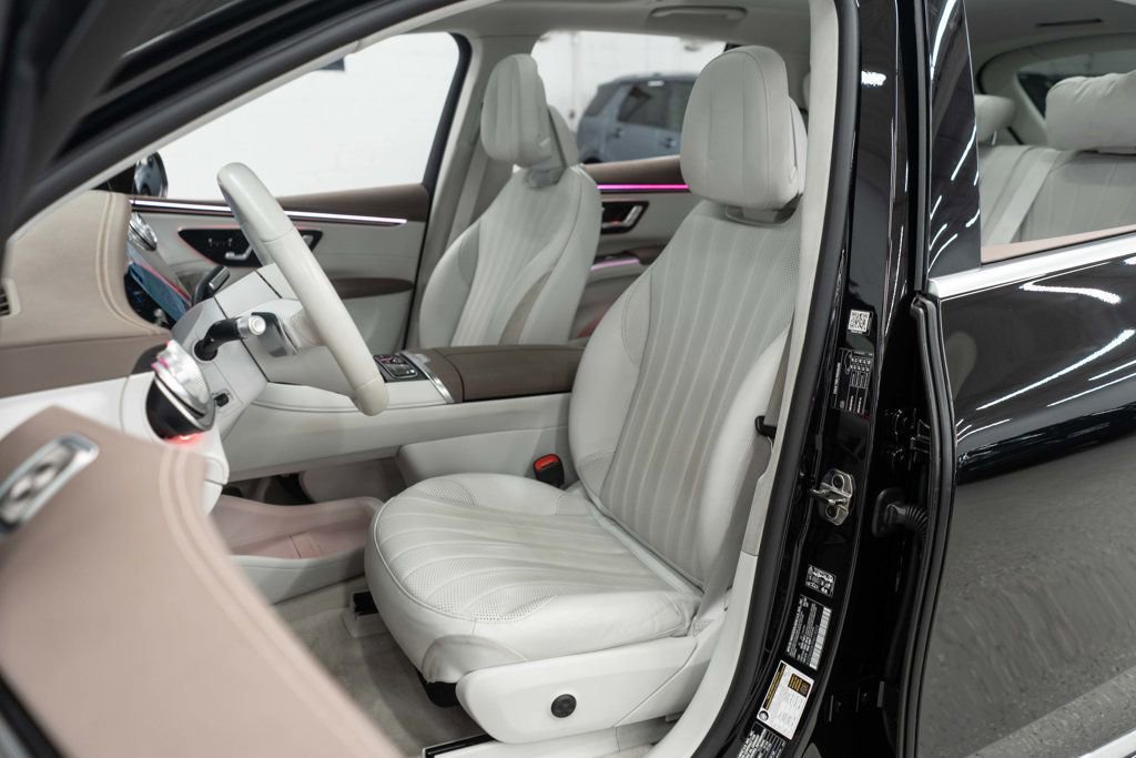 Used 2023 Mercedes-Benz EQS 580 4MATIC SUV image 7