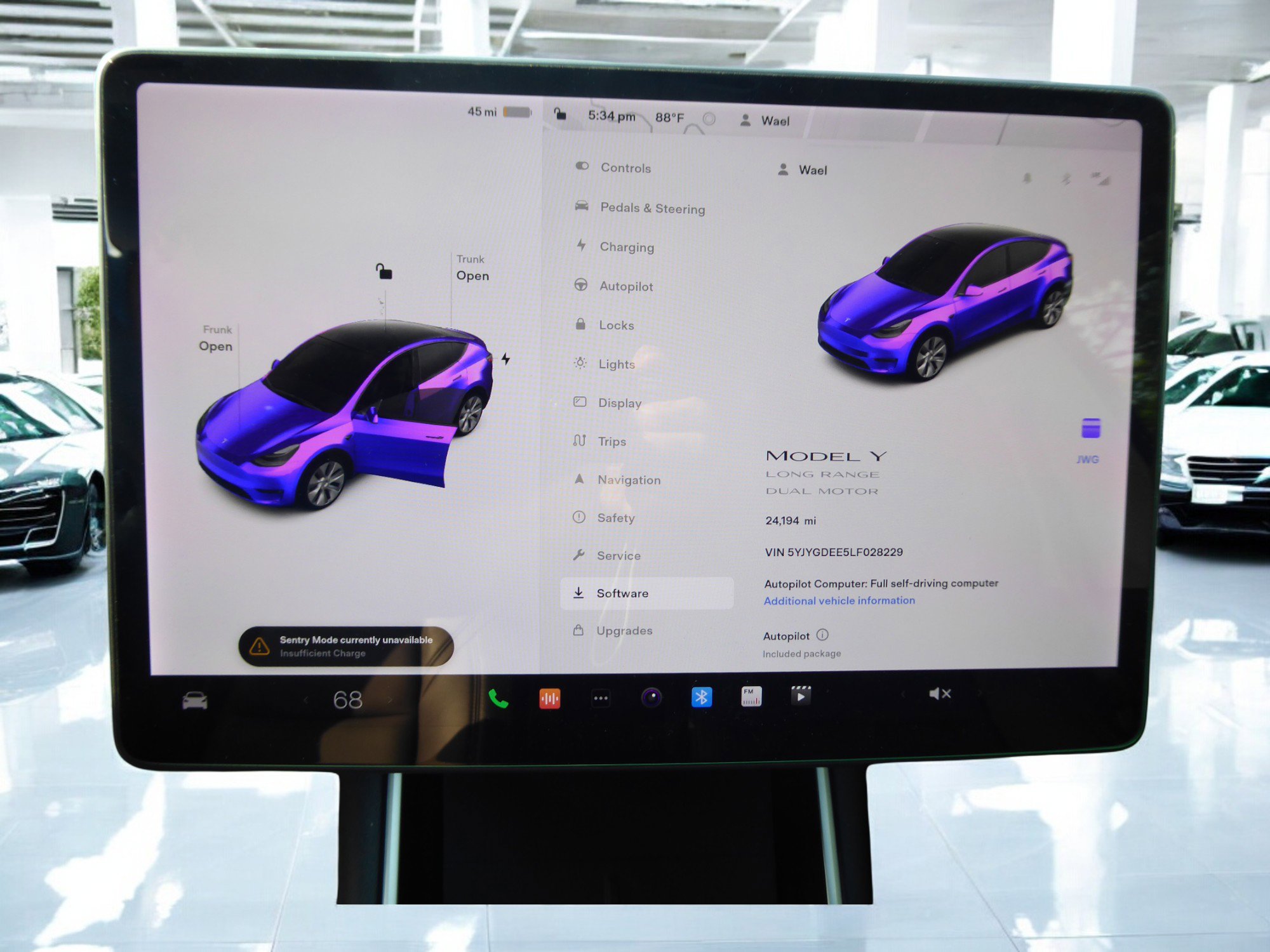 Used 2020 Tesla Model Y Long Range image 12