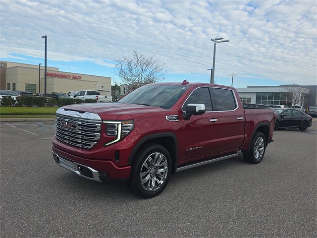 Used 2022 GMC Sierra 1500 Denali w/ Denali Reserve Package image 2
