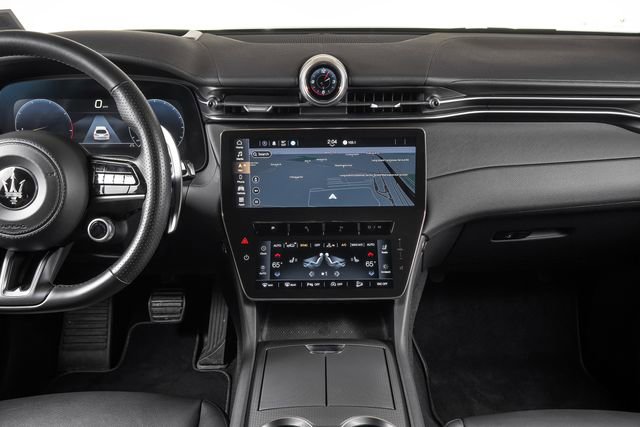 Used 2024 Maserati Grecale GT image 35