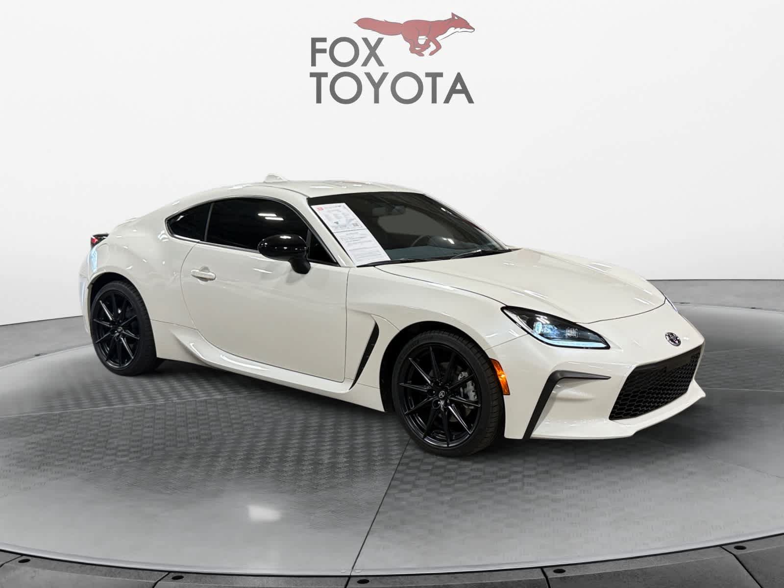 Used 2024 Toyota GR86 Premium RWD image 8