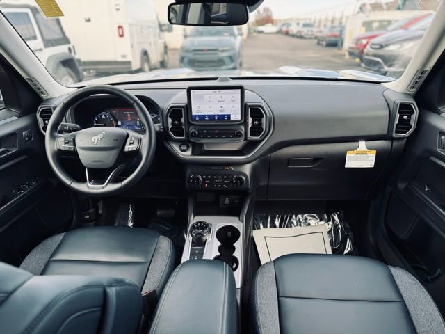 Used 2024 Ford Bronco Sport Outer Banks image 25