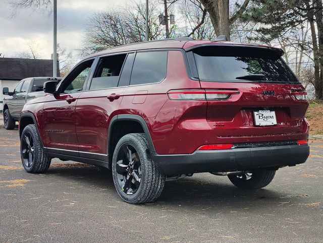 New 2025 Jeep Grand Cherokee L Laredo AWD/4WD image 4