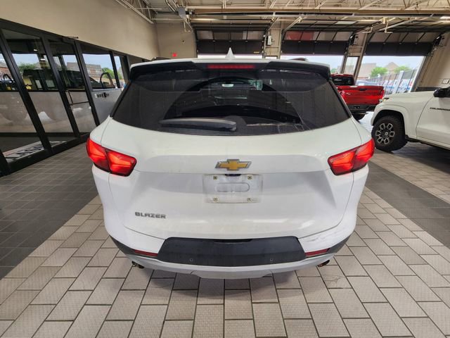 Used 2021 Chevrolet Blazer LT w/ Sound & Technology Package FWD image 5
