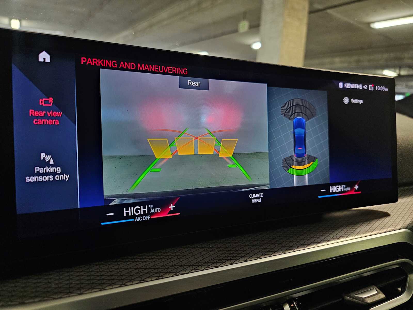 Used 2023 BMW 330e xDrive w/ M Sport Package image 19