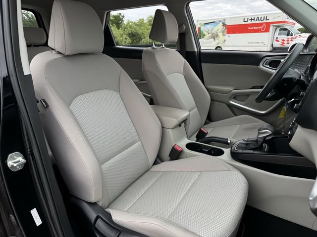 Used 2022 Kia Soul LX FWD image 28