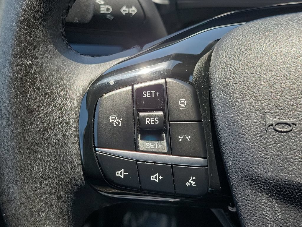 Used 2023 Ford Escape Platinum FWD image 30