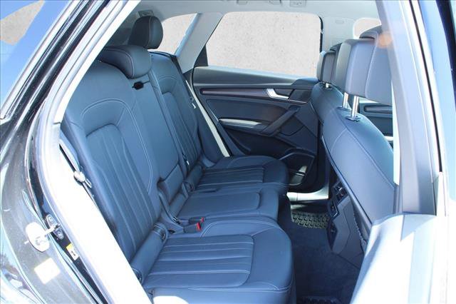 Used 2022 Audi Q5 2.0T Premium Plus w/ Premium Plus Package AWD/4WD image 28