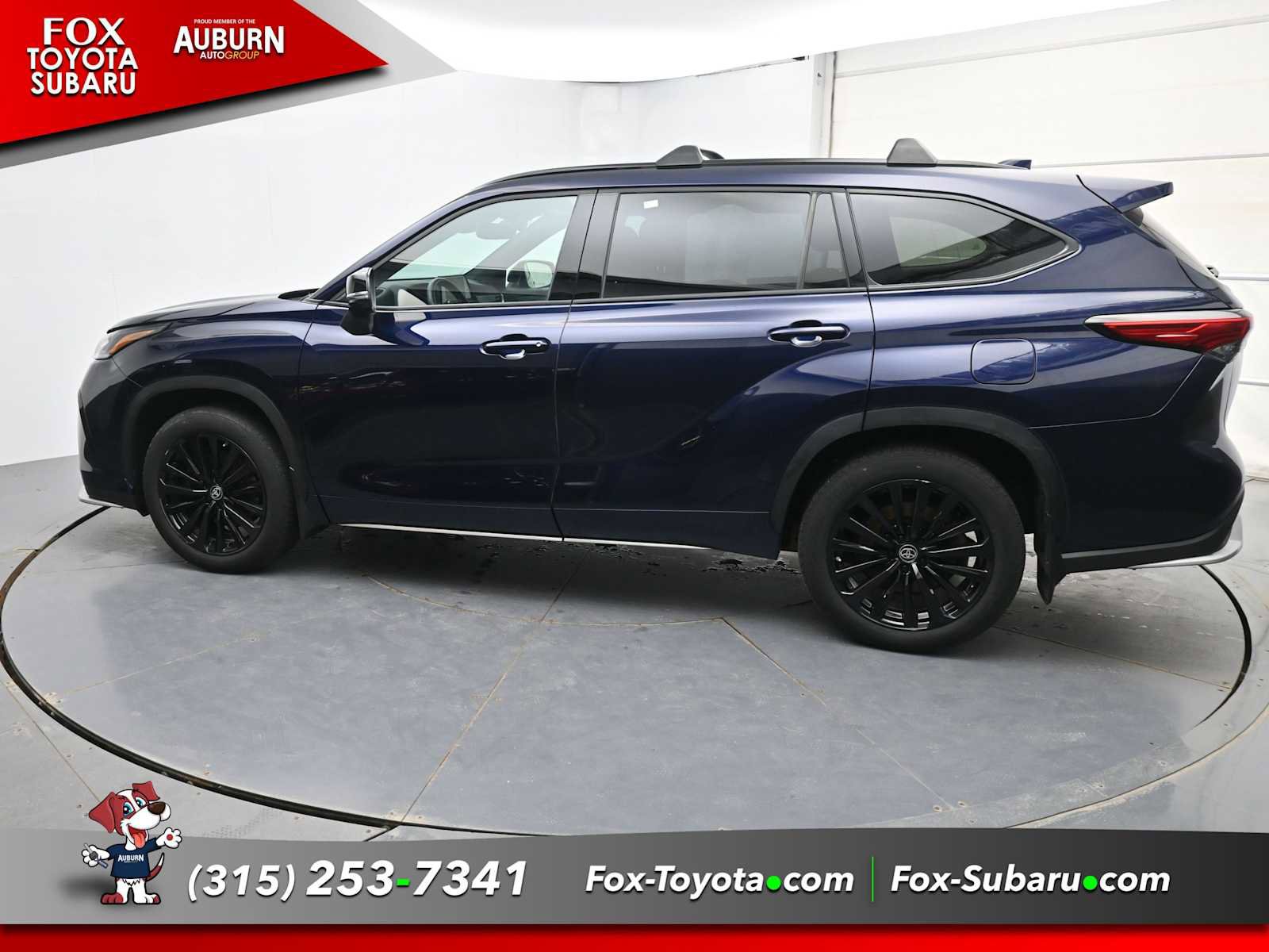 Used 2023 Toyota Highlander XSE AWD/4WD image 14