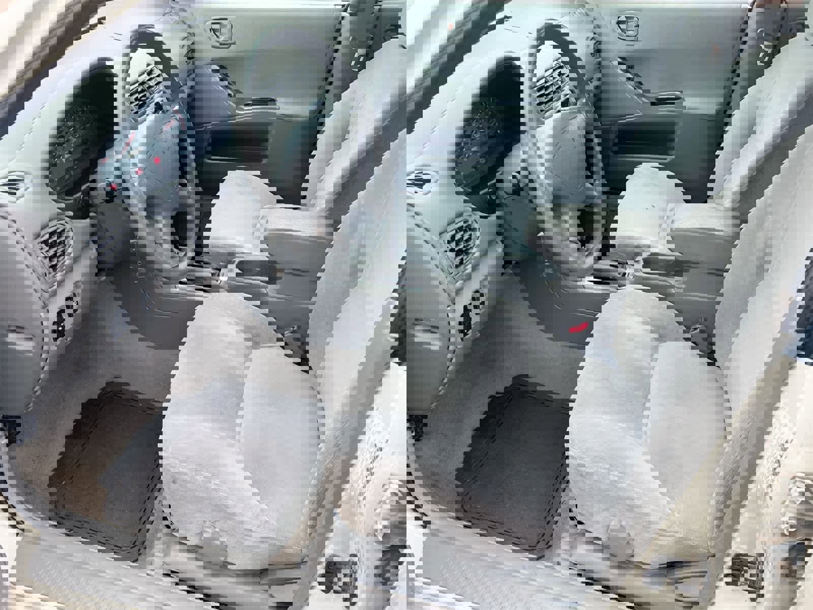 Used 2002 Mitsubishi Galant ES image 10