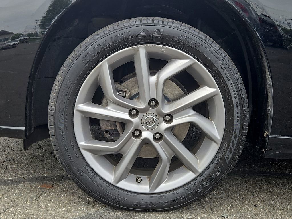 Used 2014 Nissan Sentra SR FWD image 9