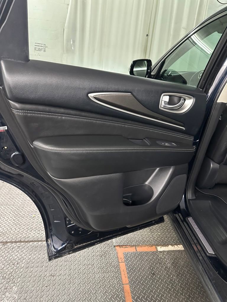 Used 2018 INFINITI QX60 Luxe AWD/4WD image 27